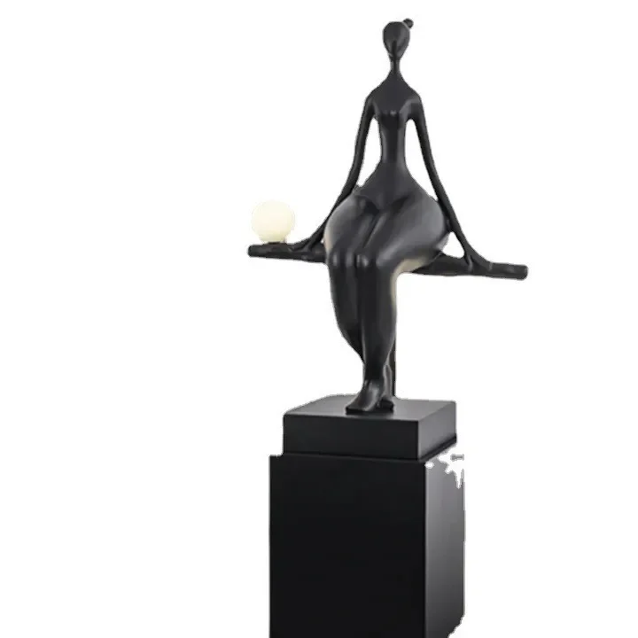 

Creative figure art sculpture home living room decorative ornaments exhibition hall clubhouse light luxury floor lamp
