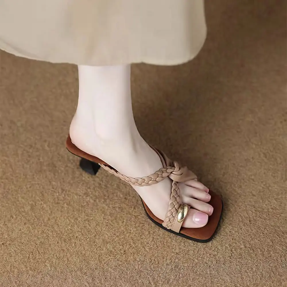 

Повседневные женские сандалии на каблуке с открытым носком в стиле ретро, летняя уличная одежда, красивые тапочки без шнуровки в римском стиле, корейская версия