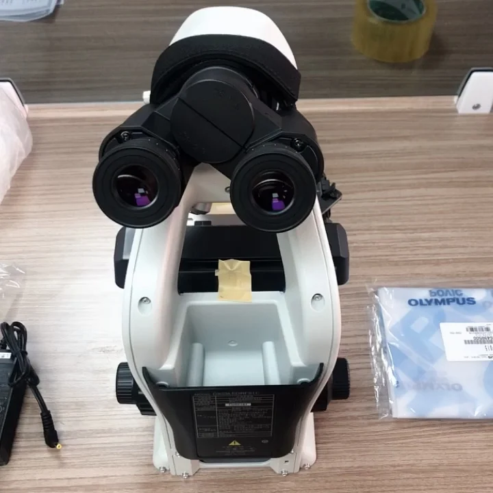 

OLYMPUS CX-23 Biological Microscope