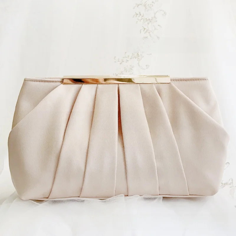 

Сумка-клатч в японском стиле для вечерних мероприятий, из мягкого полиэстера, с магнитной застежкой, среднего размера, на плечо