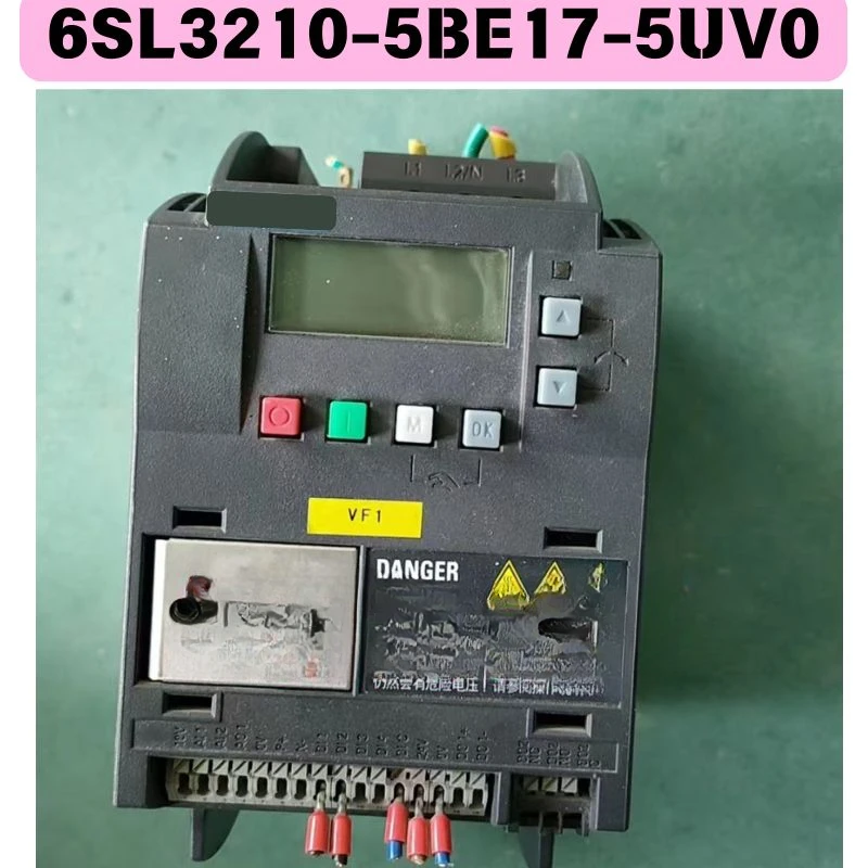 Used 6SL3210-5BE17-5UV0 Frequency converter Functional test OK