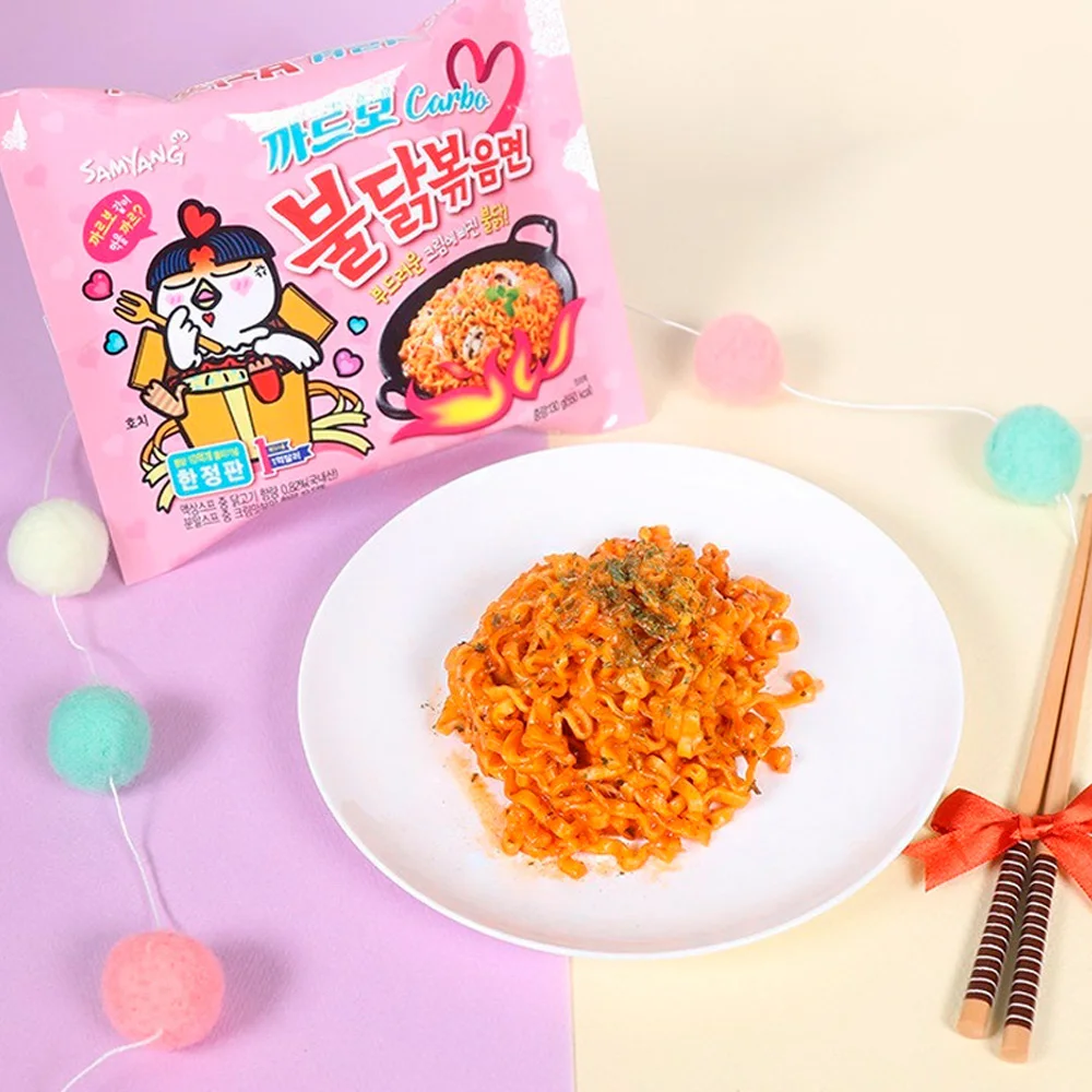 ساميانج، كربونارا - نكهة الدجاج الساخن، عبوة من 5 قطع، 130 جرام/الحقيبة