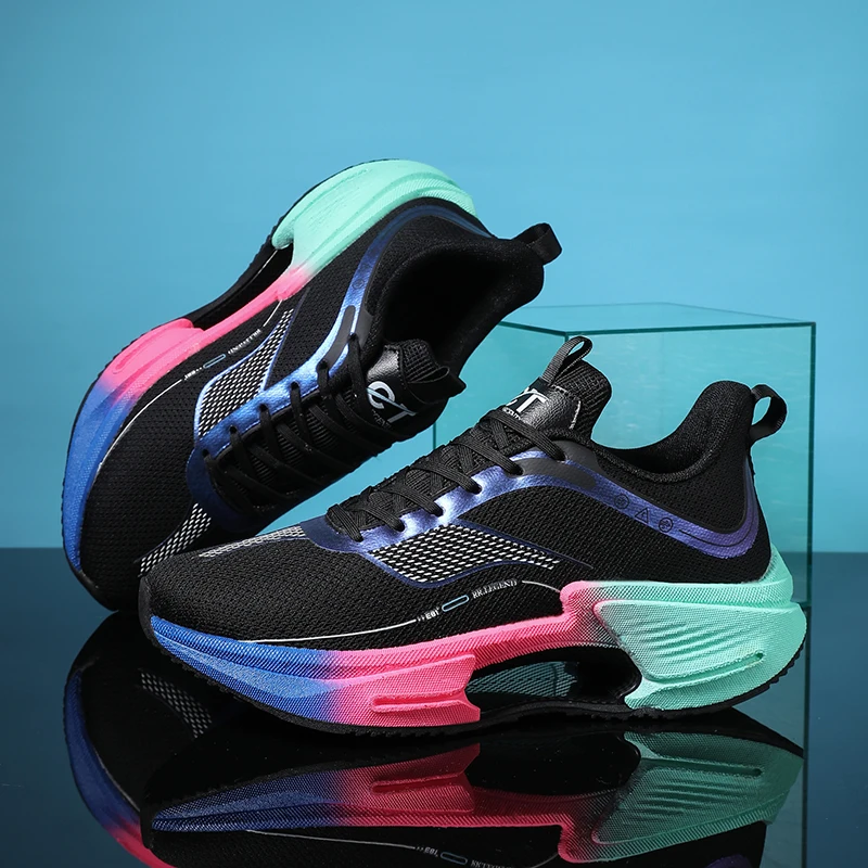 

Couples classic light casual sports shoes four seasons soft sole non-slip breathable outdoor running shoes men women's sneakers