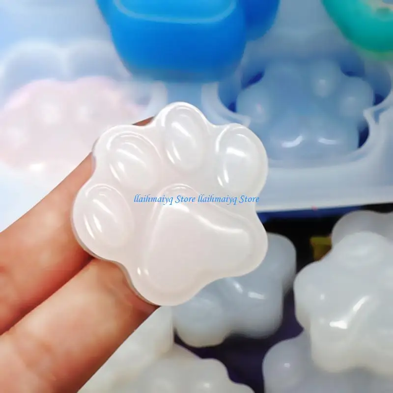

573B Cats Paw Silicone Material Mold Pet Animal Paw Print Model for DIY Jewelry Pendant Making Handmade Lovely Keychain