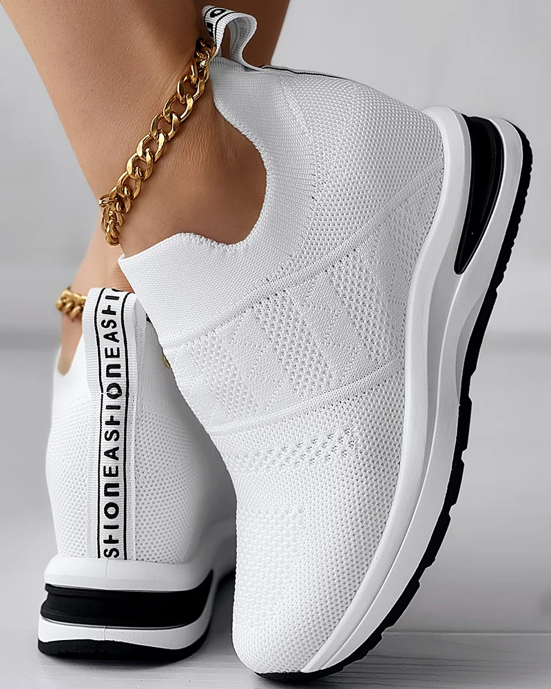 

Women Breathable Mesh Braided Letter Print Back Slip On Flat Boat Sneakers Spring Autumn Fashion Going Out Casual White Shoes