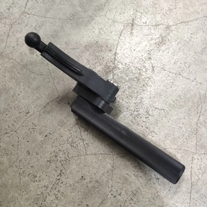 Scissors Brake Lateral Brake Can Be Equipped with Clamp Block for Safe Use Without Damaging The Tire