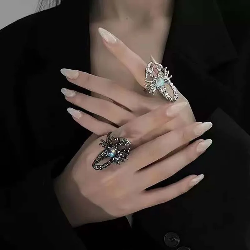 Neo-Gothic Scorpion Rings for Women Men Metal Punk Index Finger Ring Personality Hyperbole Open Rings Trendy Jewelry Accessory