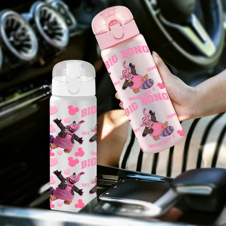 Bouteille d'eau en plastique avec personnage rose Disney, motif/motif en forme de cœur, tasse de sport de 26oz, cadeau d'anniversaire/de rentrée scolaire, 1 pièce