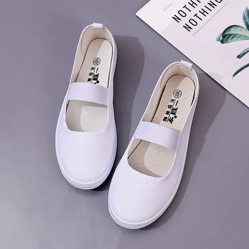 Płócienne buty dla kobiet Whit Slip on Woman Footwear Flat Urban Vulcanized Cotton Original Fashion 2024 Luxury New in Designer Y2k