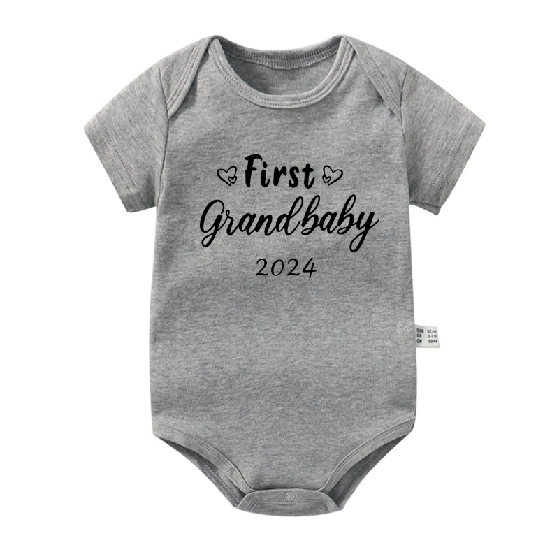 First Grandbaby 2024 Printed Announcement Newborn Baby Bodysuits Funny Boy Girl Short Sleeve Jumpsuit Gift for New Grandparents