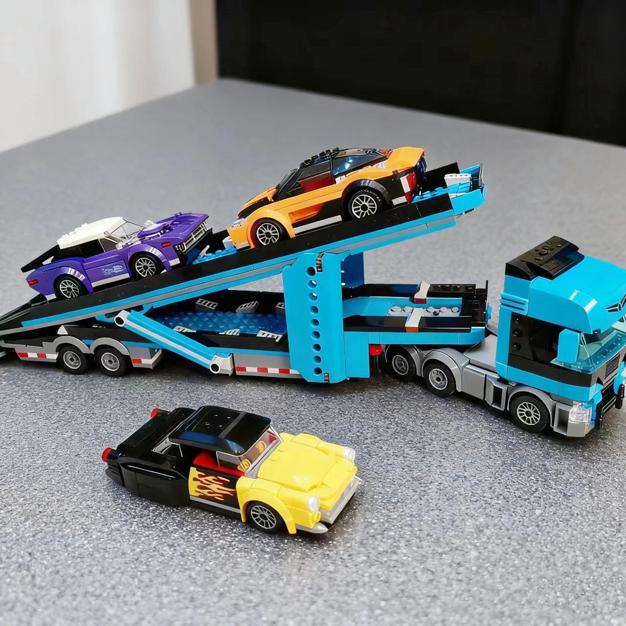 

Third Party Compatible MOC Sets City Series Building Blocks Double-Decker Sports Car Transport Vehicle Children's Toy Gift