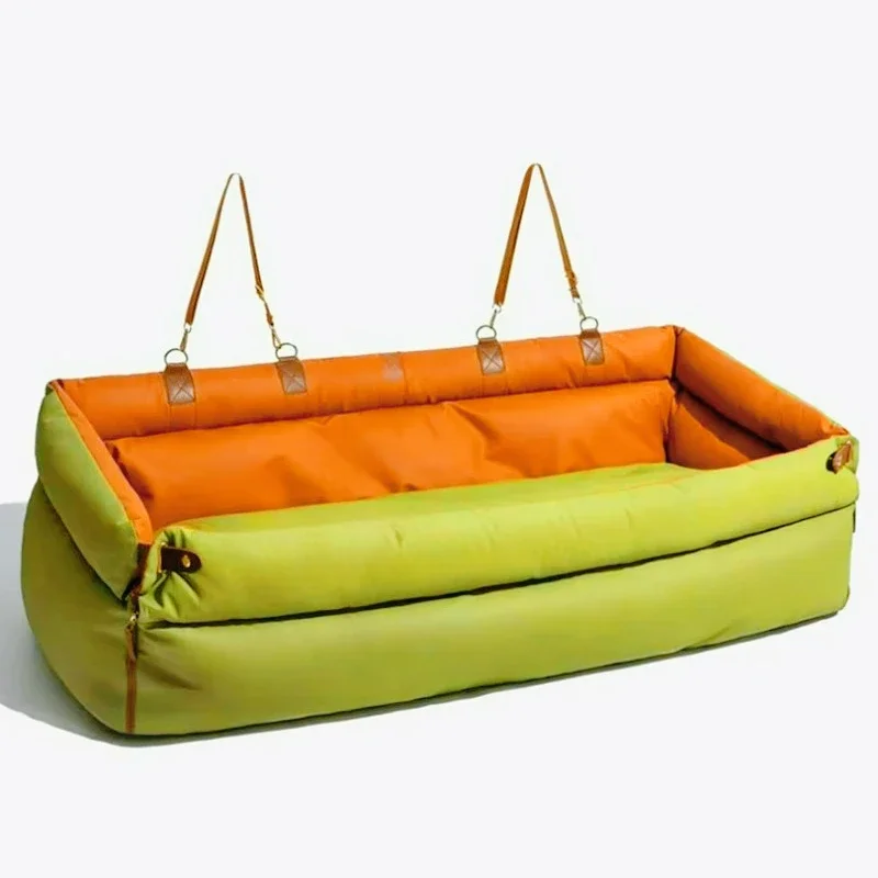 New luxury dog toilet chair, portable waterproof pet dog car seat, suitable for all seasons, removable dog travel cot