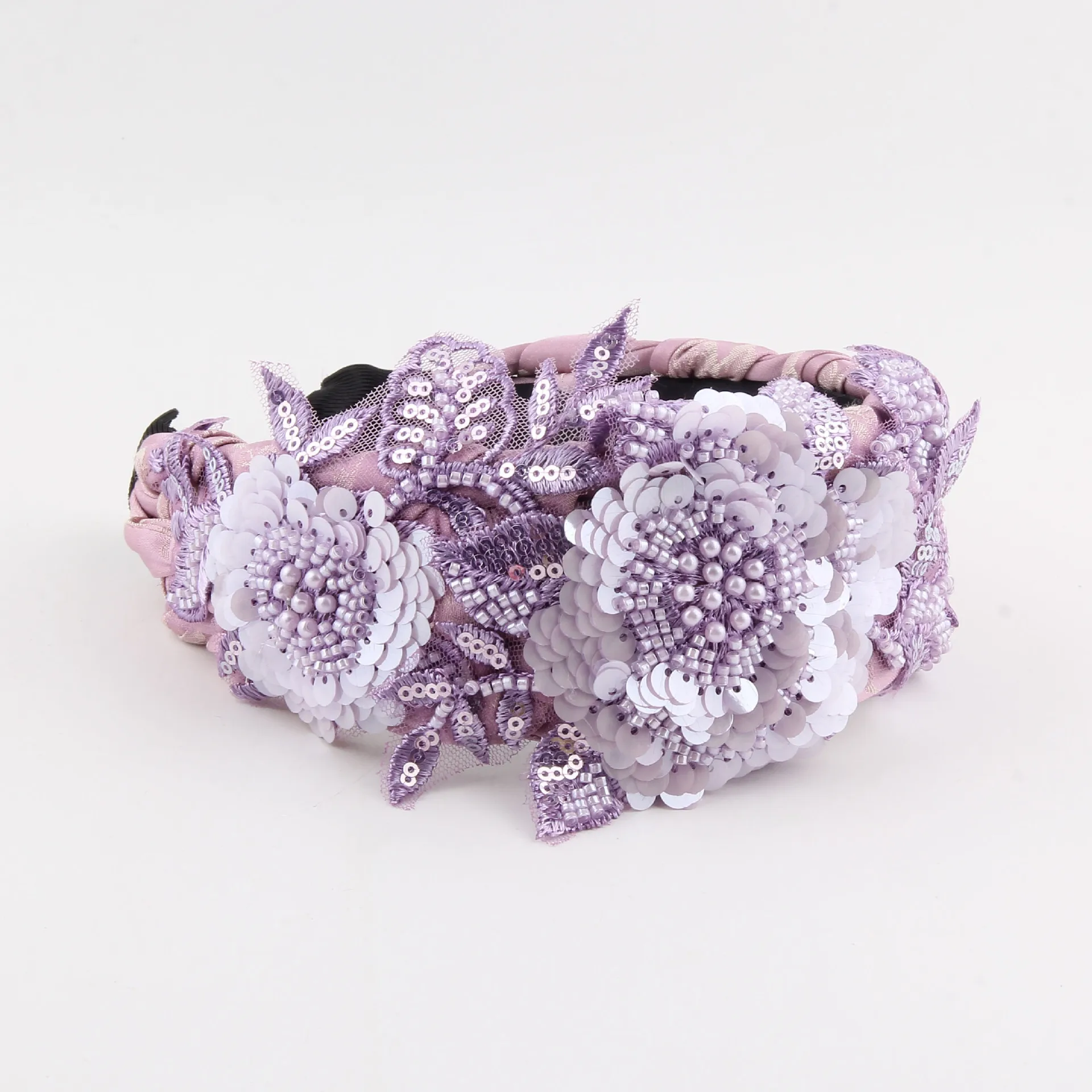 New product embroidered disc buckle headband, sponge high cranial top with diamonds exaggerated heavy industry hairpin wind hair