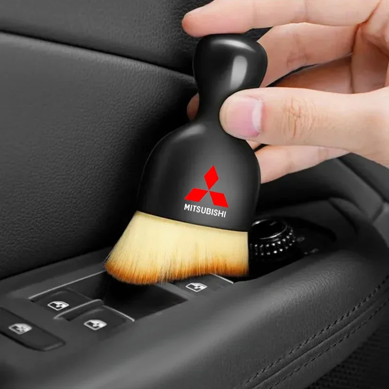 Car Interior Cleaning Tool Air Conditioner Air Outlet Cleaning Soft Brush For Mitsubishi ASX Lancer Pajero Outlander L200 EVO EX