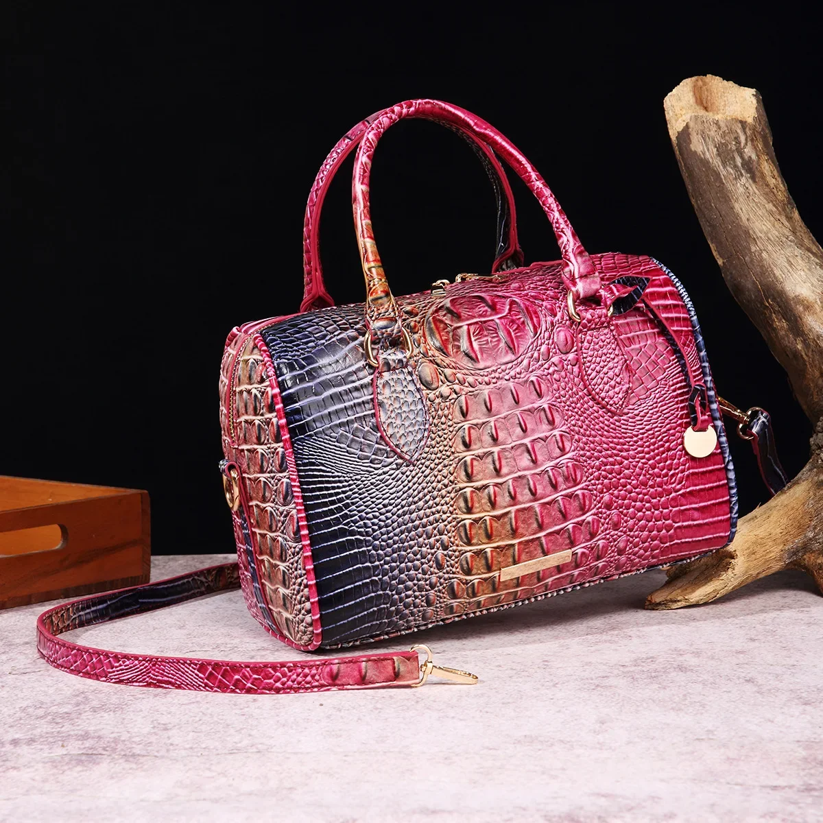 

2025 New Handheld Underarm Crossbody Travel Retro Women's Bag Brahmin Crocodile Pattern Handheld Women's Bag Boston bag