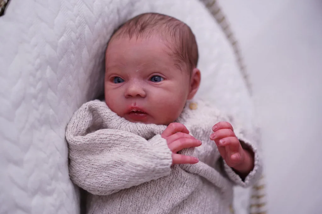 Amayven Kit bambola rinata Nuovo arrivo 19 pollici non finito non verniciato vuoto parti di bambola fai da te corpo di stoffa occhi casuali bambola d'arte da collezione