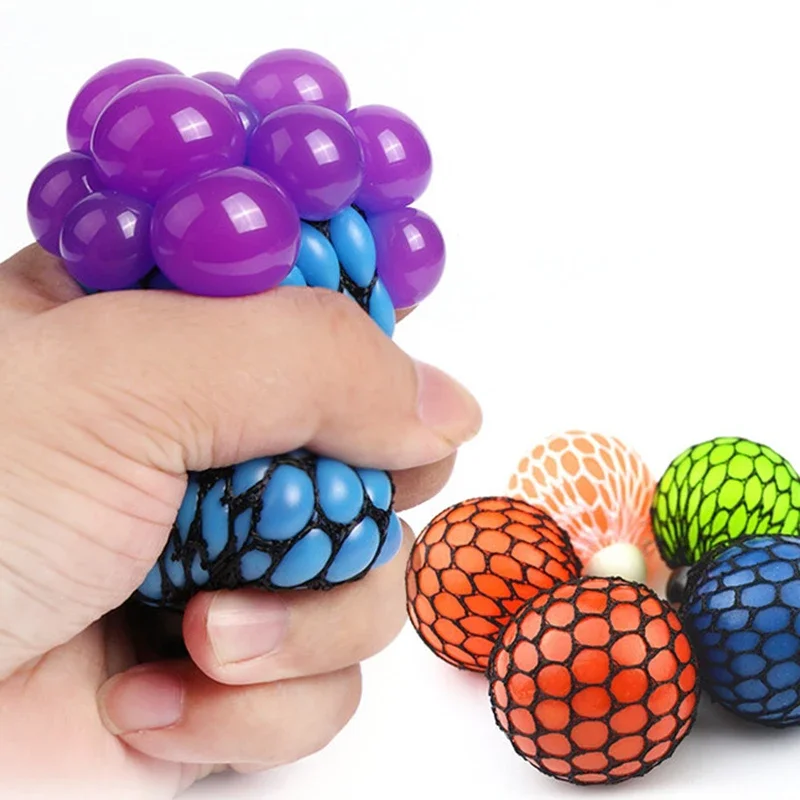 Squeeze Toys Stress Relief Toys Mesh Squishy Grape Balls with Net Squeeze Out Mini Balls for Children Adults Random Color