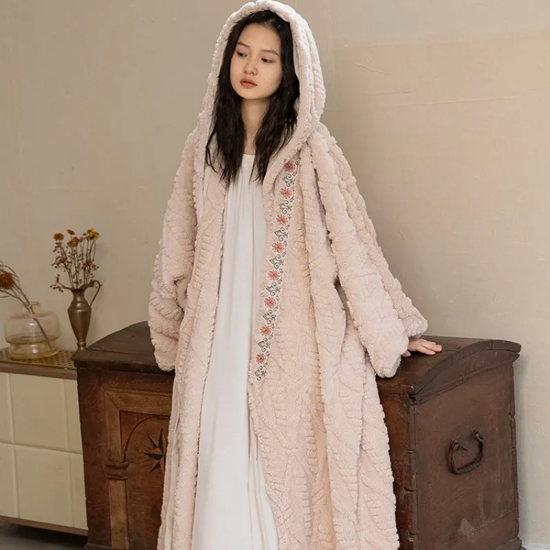 Embroidery Thicker Robes Women Hooded Fashion Keep Warm Gentle Lace-up Comfortable Homewear Soft Sleepwear Cozy Female Daily