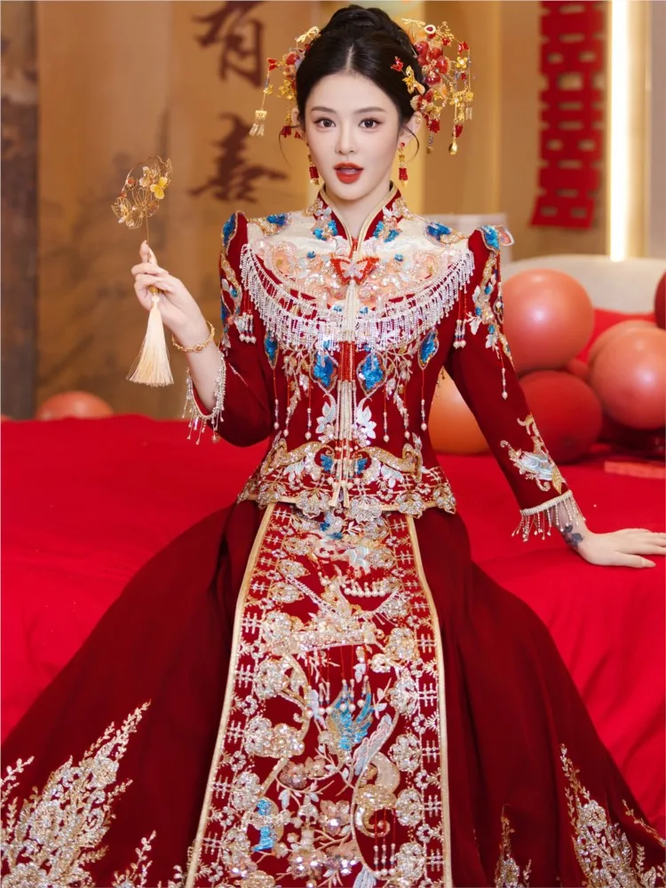

New Chinese-style wedding dress for brides attire outdoor wear toasting velvet