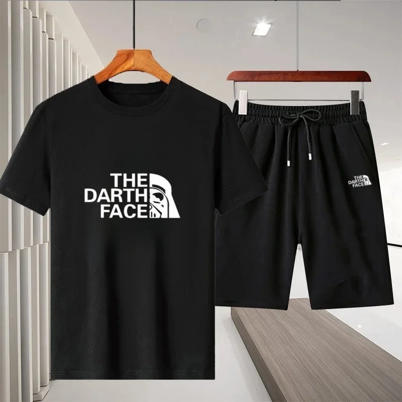 

The 2026 new model set of printed high-quality men's round-neck T-shirts and shorts is suitable for summer wear.
