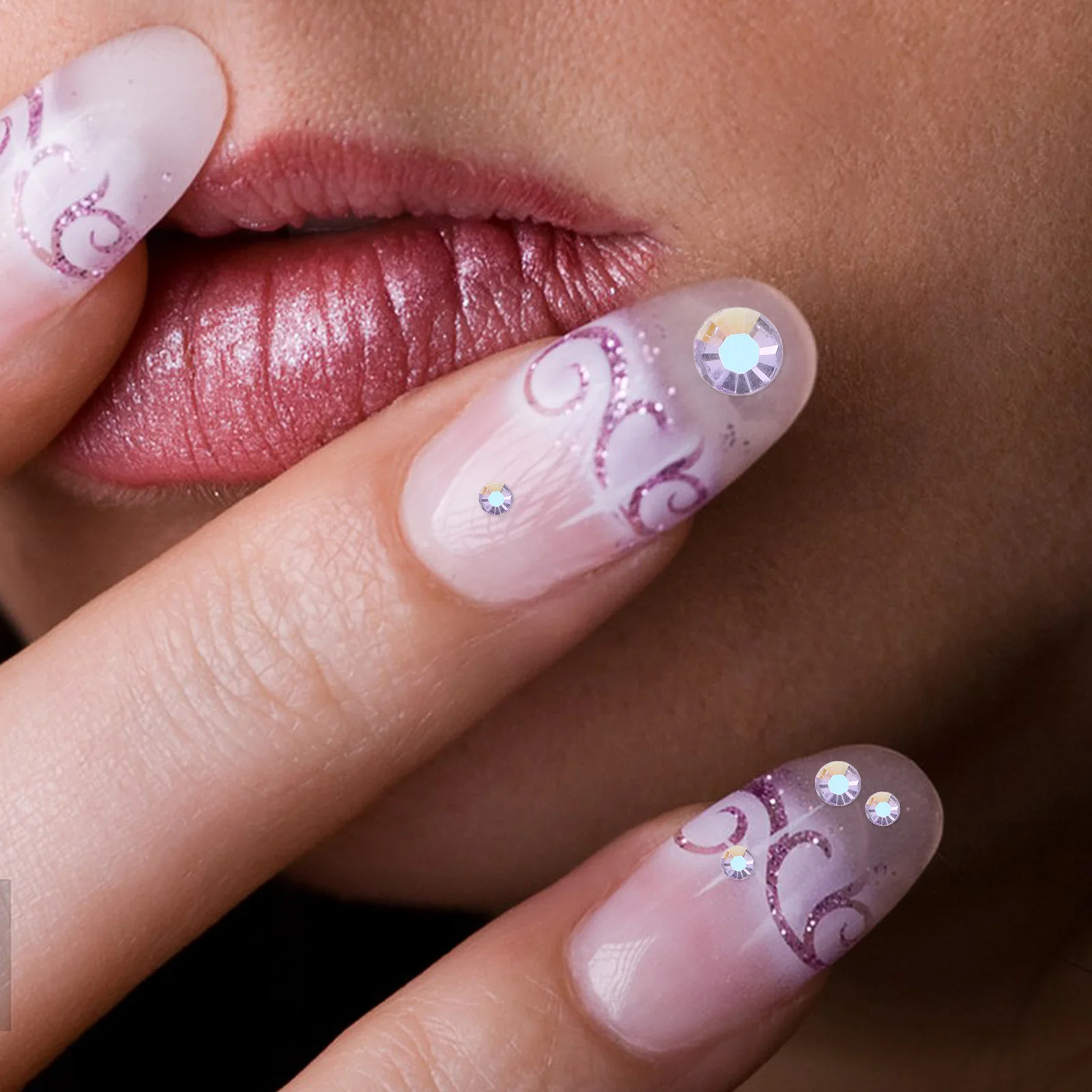 ชุด 1 ชุด คริสตัลเรซิ่นแบบแบน ขนาด 2/3/4/5/6 มม. สำหรับตกแต่งเล็บ งาน DIY ประดับเล็บ งานศิลปะตกแต่งสมุดภาพ และงานประดิษฐ์ต่างๆ