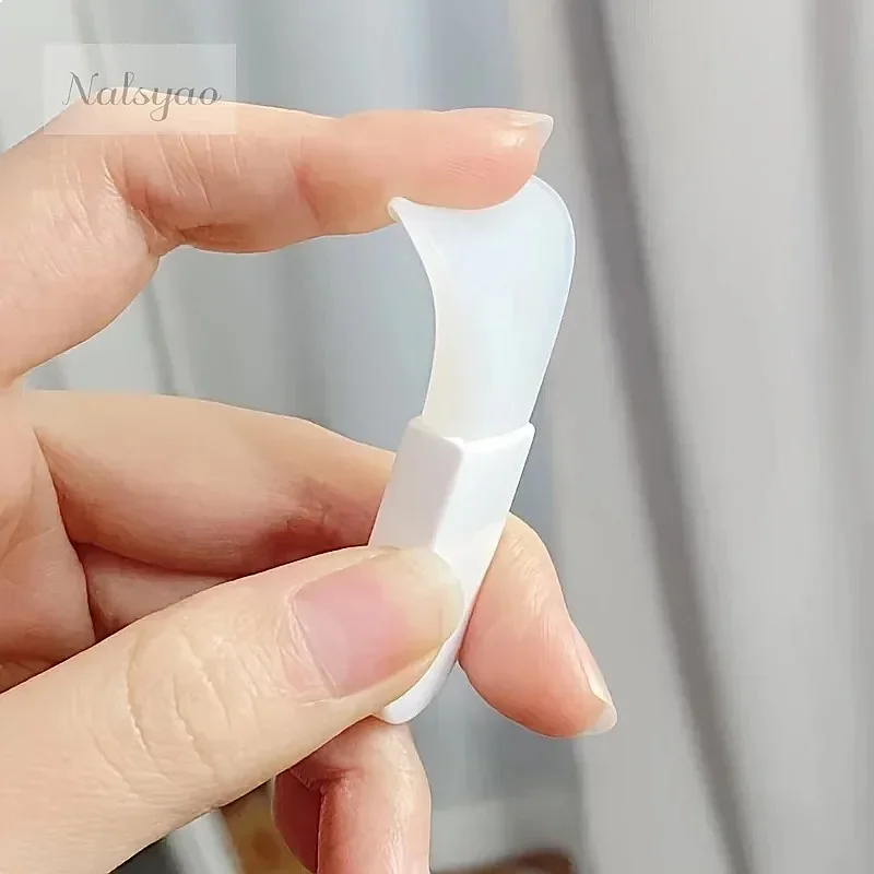 3Pcs Facial Mud Mask Brush Set - Soft Silicone Makeup Applicator Brush Mini Spatula for Beauty Face Tool