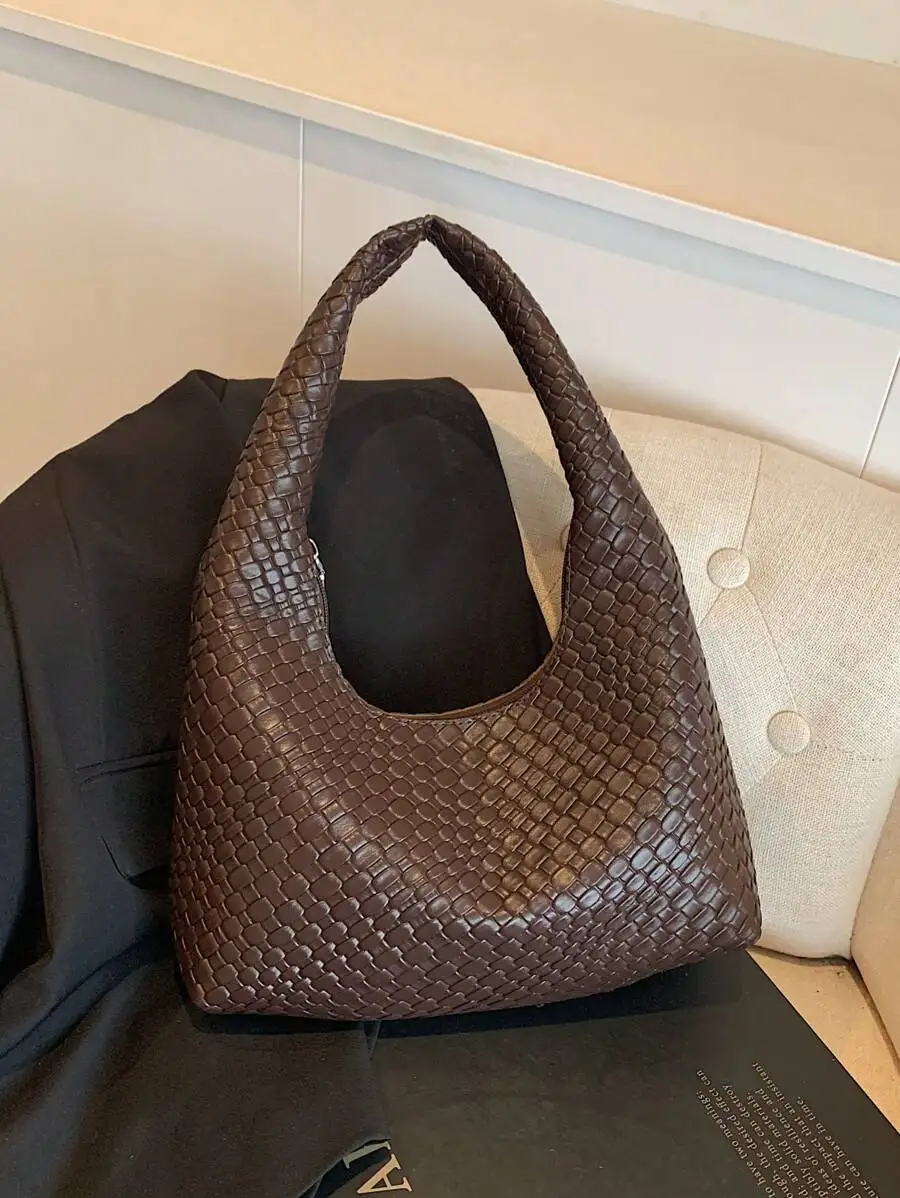 

Brown Woven Texture Hobo Bag with Wide Strap, Lightweight & Spacious