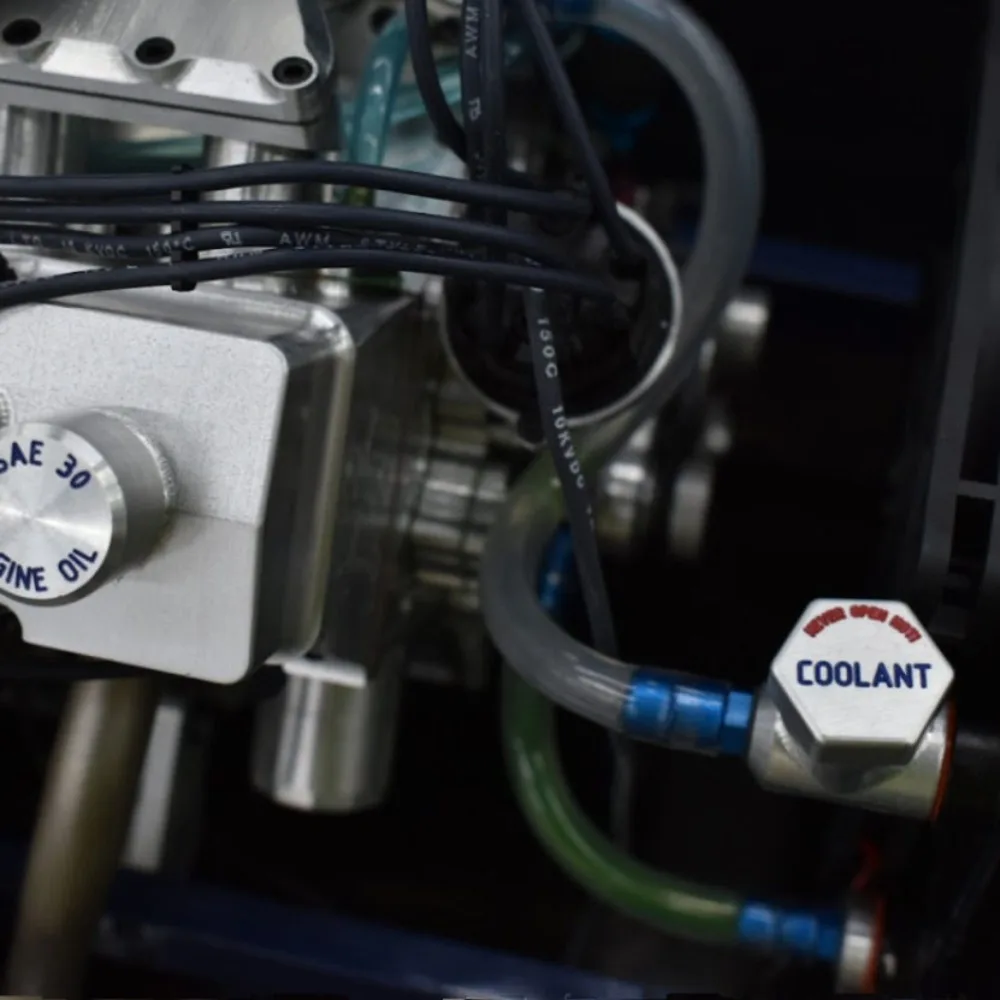 Modelo de motor V8 de aspiración natural completamente funcional, mecanizado CNC, escala 1/4, modelo de motor de metal de alta inversión y alta potencia