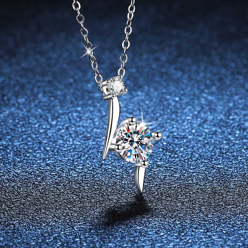 1.0 Carat Women Moissantie Pendant Necklace for Charm Lady Solid 925 Sterling Silver Wedding Women Promise Fine Jewelry Gift