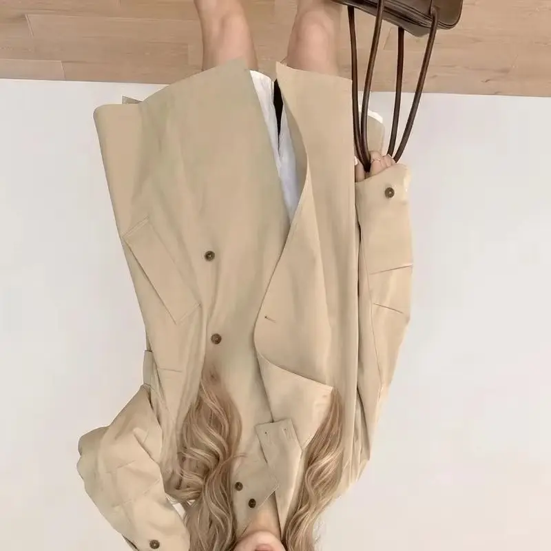 Autumn New Style Year's Popular Bestseller Stand-up Collar Elegant Coat American Design Sense and Elegant Trench Coat for Women.