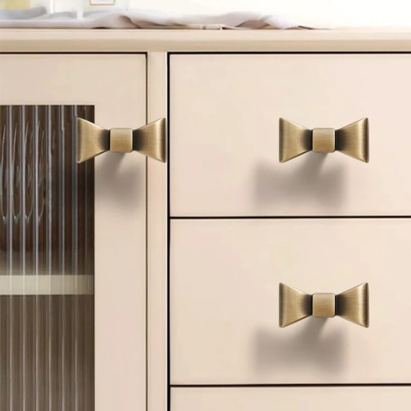 Artistic Bowknot Solid Brass Knobs and Handles for Drawers Children's Room Decoration Cabinet Handles Shoe Cabinets Pulls