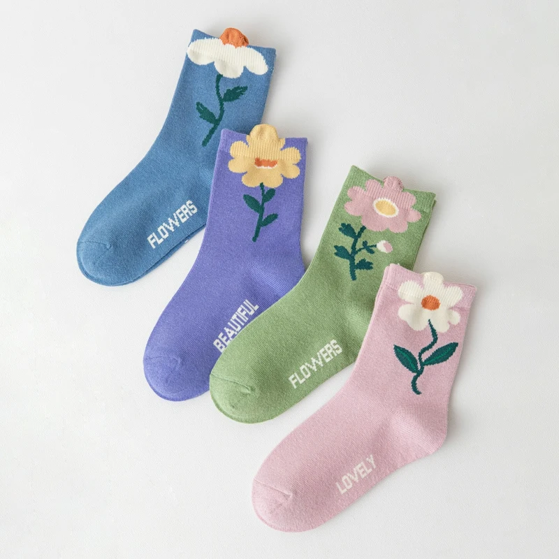 4 Pairs Girls' Colorful Flower-Patterned Socks Versatile Stylish Casual Children's Socks Suitable for Students Daily Wear