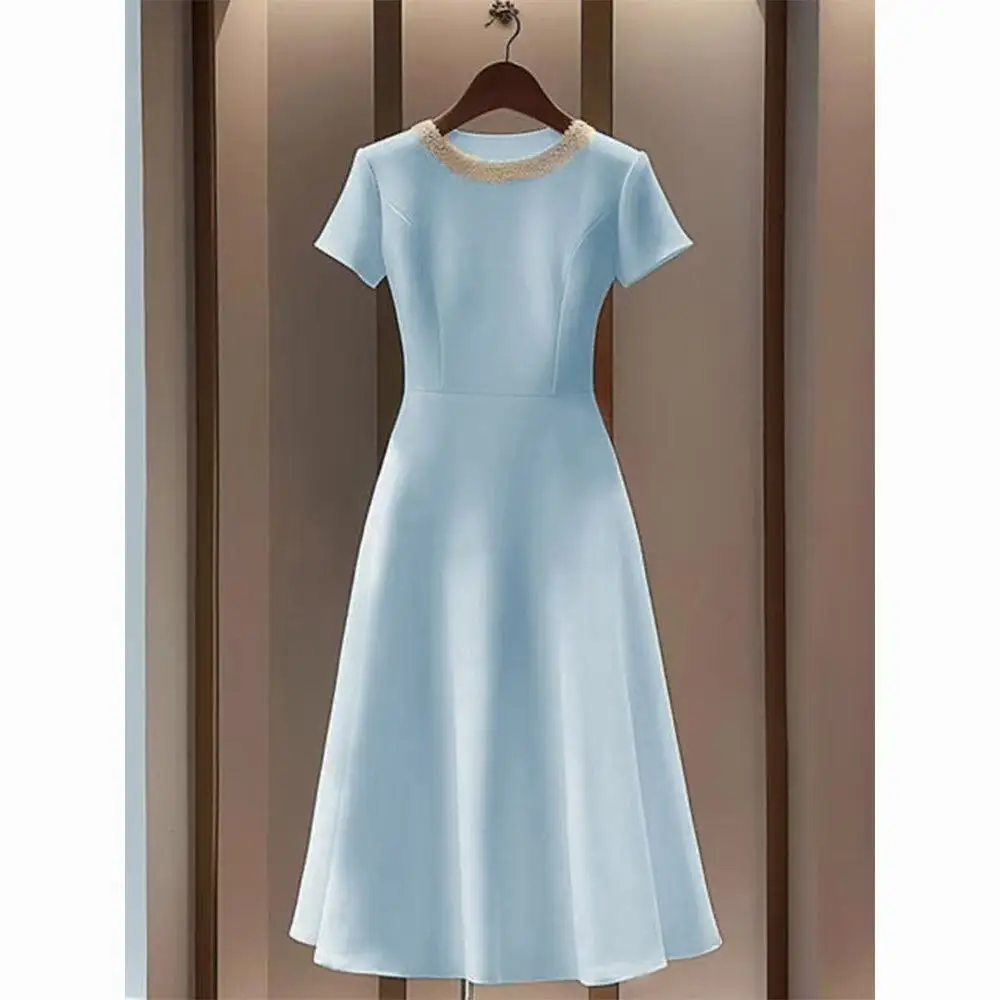 Robe blanche de haute qualité pour femmes, Style français, luxe, tissu Patchwork Simple, lisse, pour les déplacements, perles d'ongles, jupe trapèze