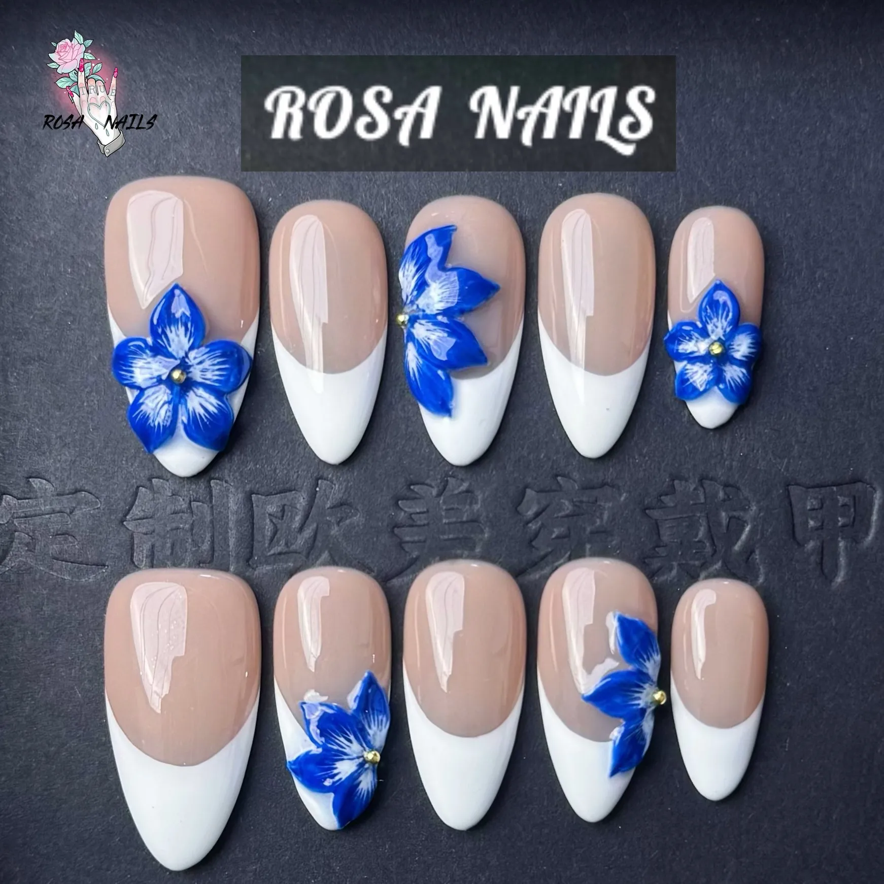 

10pcs Blue Flower Nails 3D Carved Flowers White French Tips False Nail Art Y2K Handmade Press On Nails Medium Almond Fake Nail