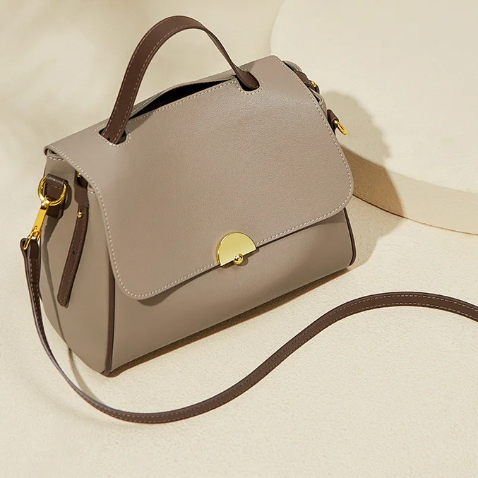 New Women Leather Large-capacity Fashion Shoulder Bag High-quality Versatile Temperament Handbag