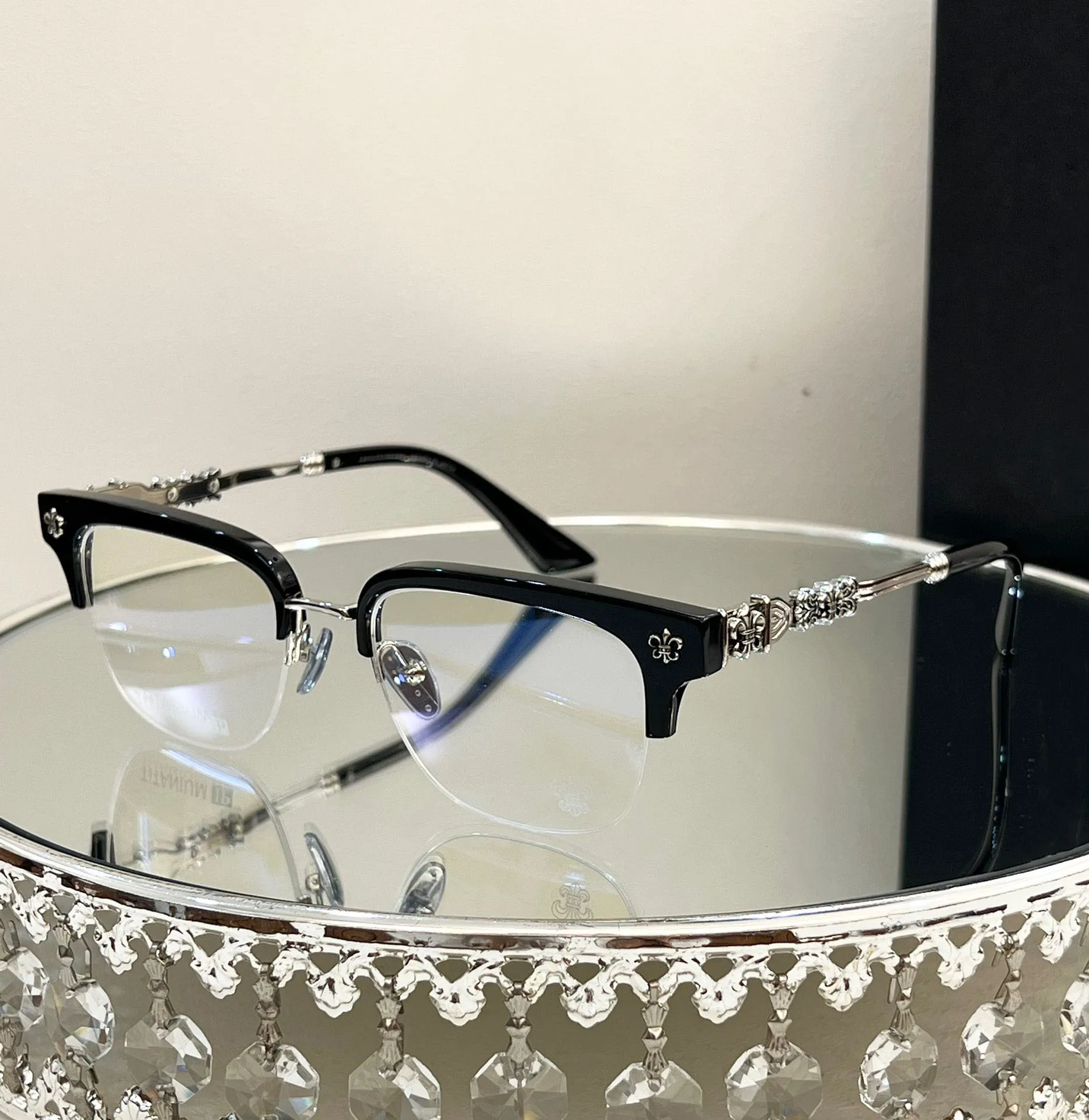 The New Vintage Frame Plate Handmade Punk Trend Acetate With Titanium CH8220 Men and Women Universal Prescription Glasses