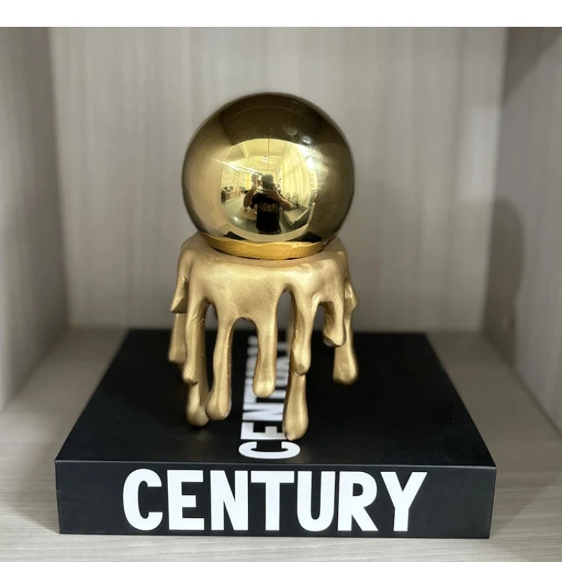 Abstract Art Spherical Octopus Figurine Resin Handicrafts Water Drop Golden Ball Ornament Decorative Figurines Home Decoration
