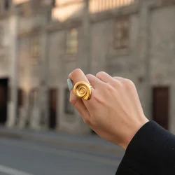 Vintage Glossy Gold Color Snail Shell Seashells Opening Rings for Women Conch Shells Knuckle Ring Wedding Designer Jewelry 2026