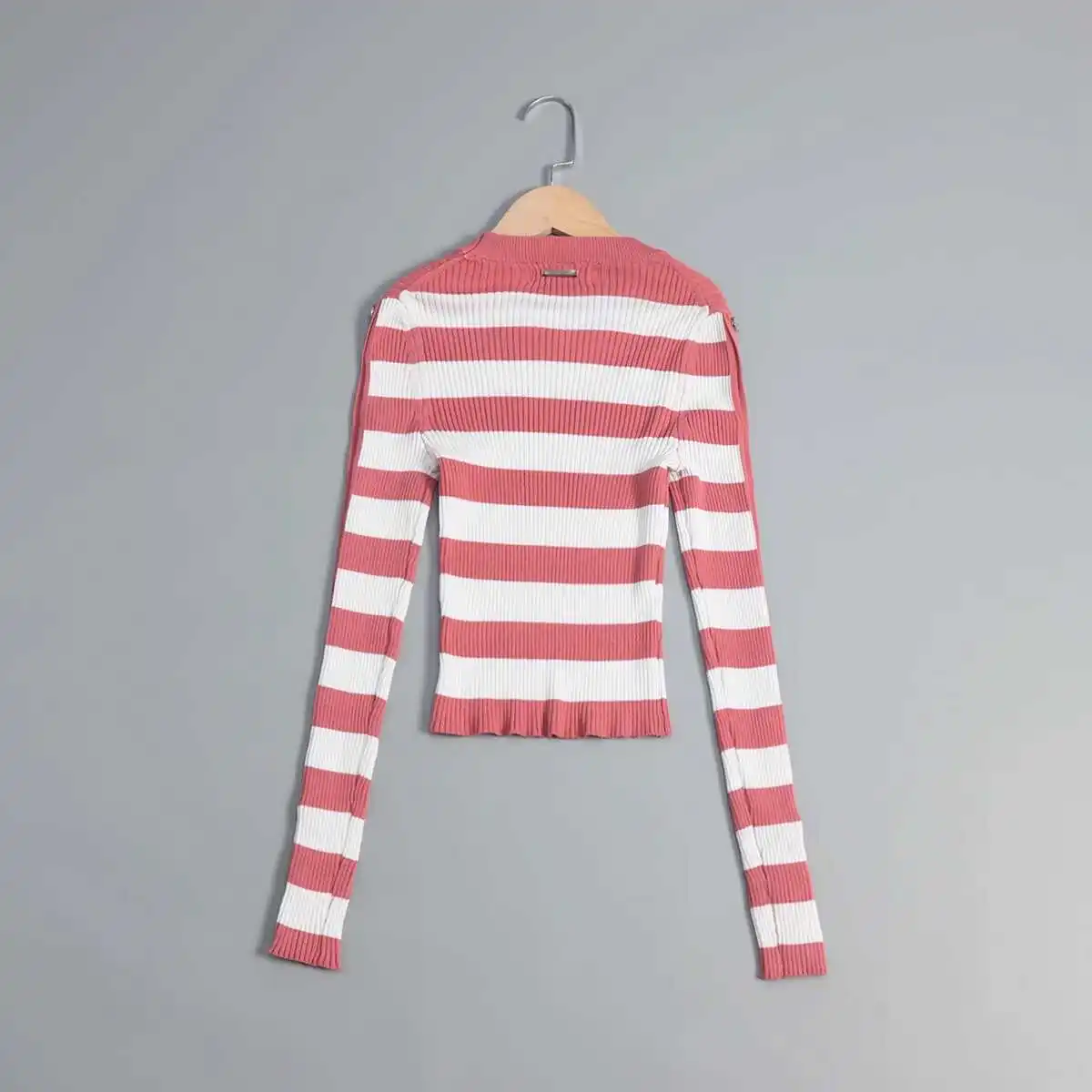 2024年初秋 レディース ストライプニットウェア ロングスリーブ ラウンドネック プルオーバー スリムフィット ベースシャツ レギュラー丈 おしゃれ