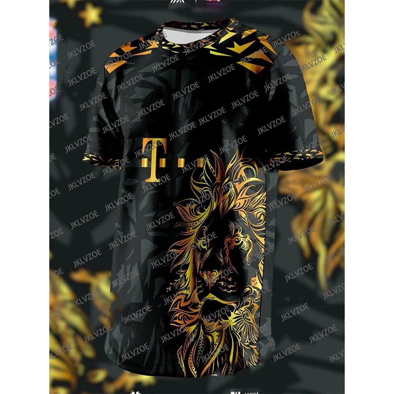 24/25 nueva camiseta de entrenamiento de fútbol de manga corta Edición especial León patrón 3D equipo de secado rápido Bayern Munich camisetas camiseta