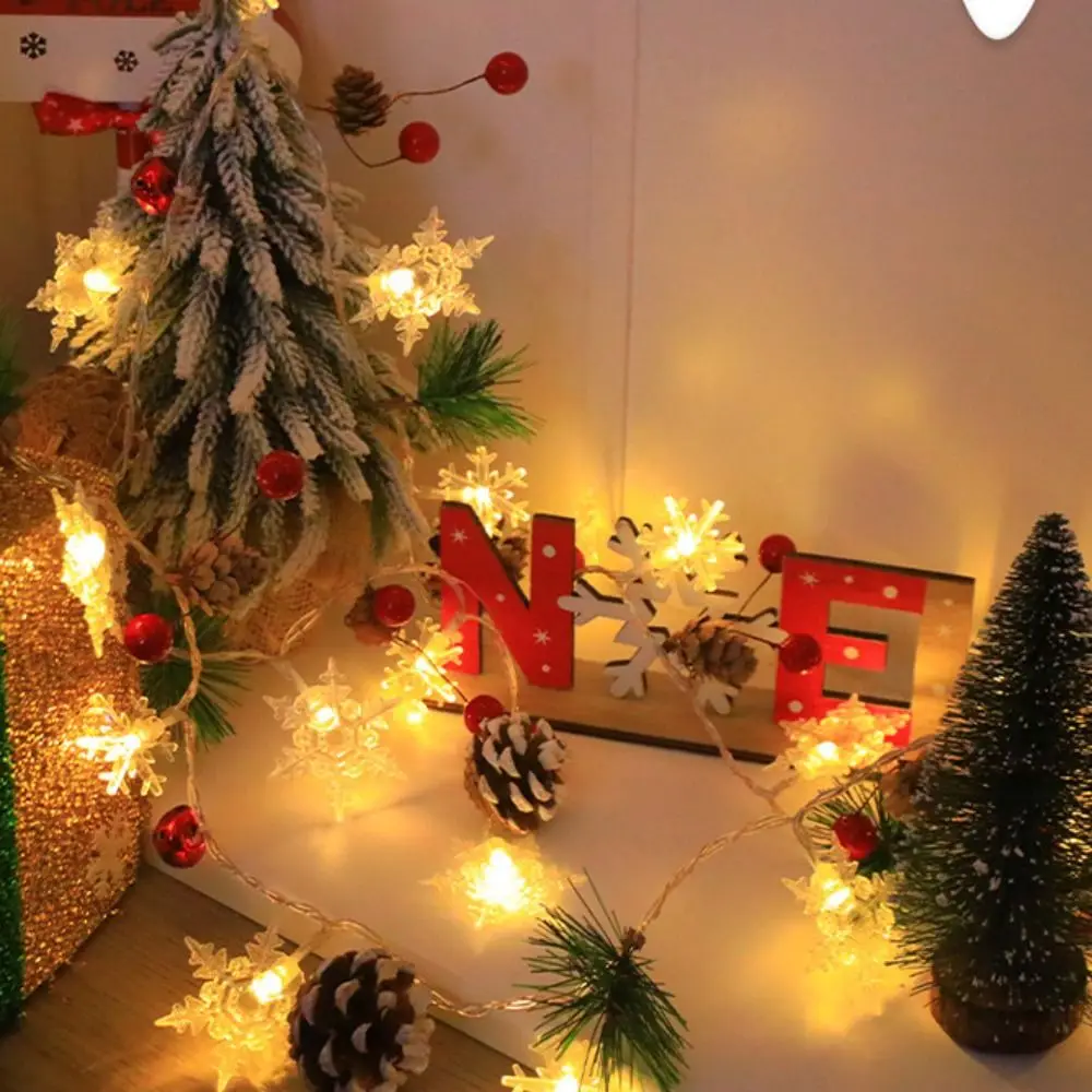 Creative Snowflake Light String Cartoon 20 LED LED Snowman Light String Cute Warm Light Christmas LED String Lights New Year