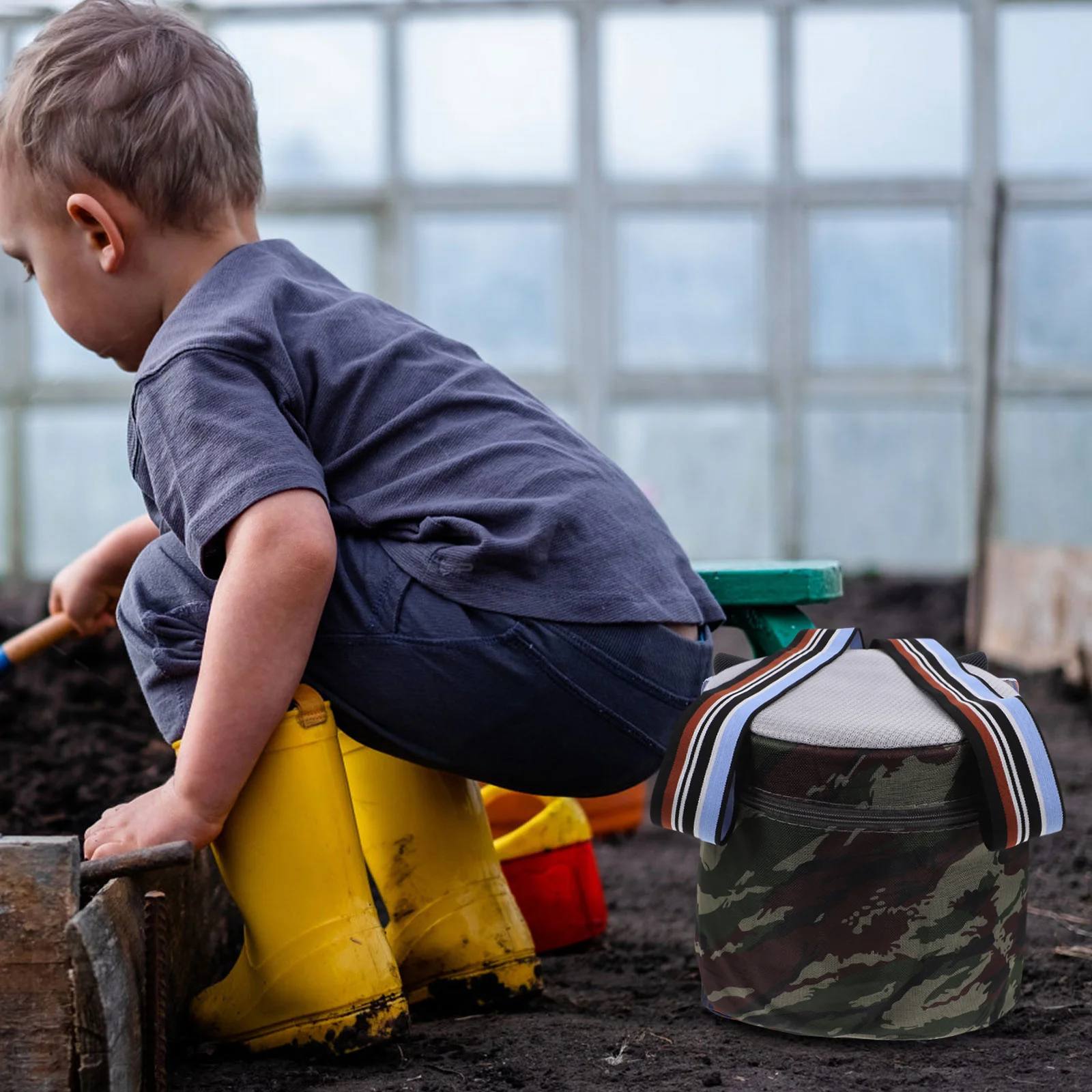 

Farm Work Lightweight Plastic For Greenhouse Camping Fishing Outdoor Garden Kneeler Portable Foldable Step Stool Travel Hiking