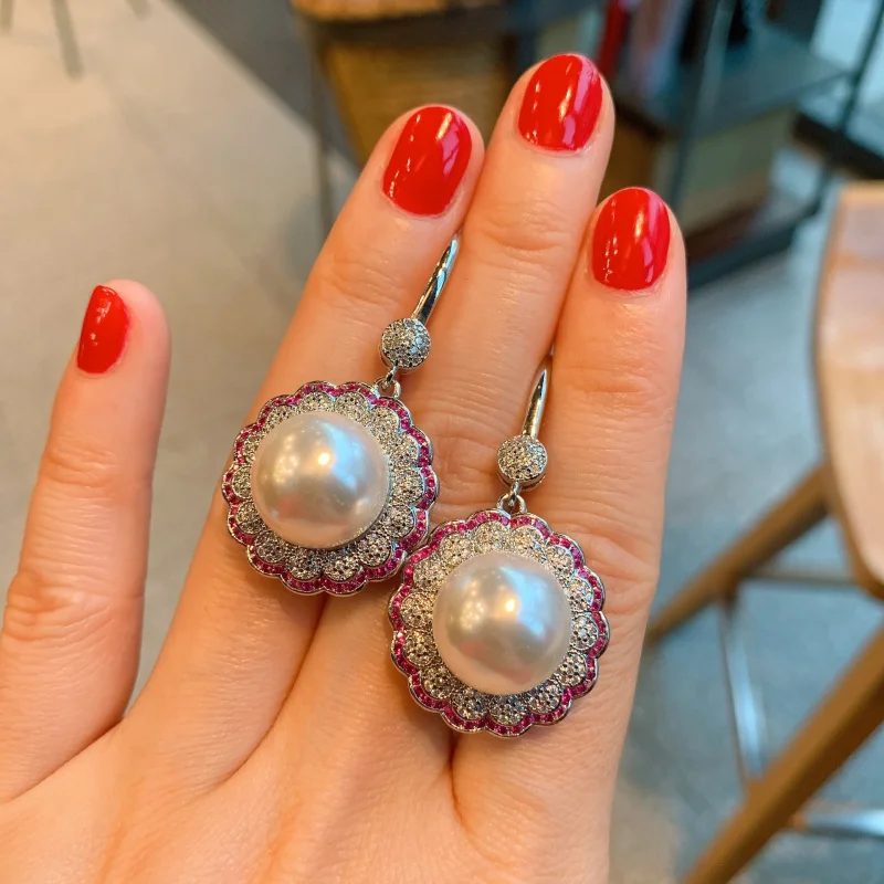 Fashion Australian White Pearl Yellow Pearl Earrings for Women European and American Style Pearl Earrings