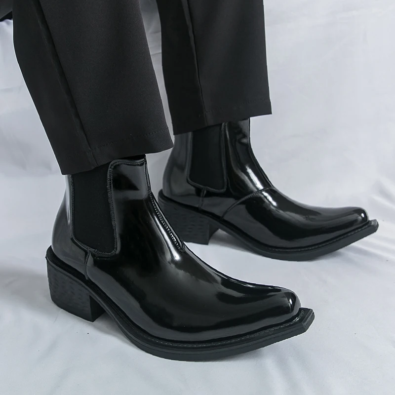 Classic Black Men's Comfortable Fit, Casual High Top Leather Boots Autumn Fashion New Men's Patent Leather Pointed Short Boots