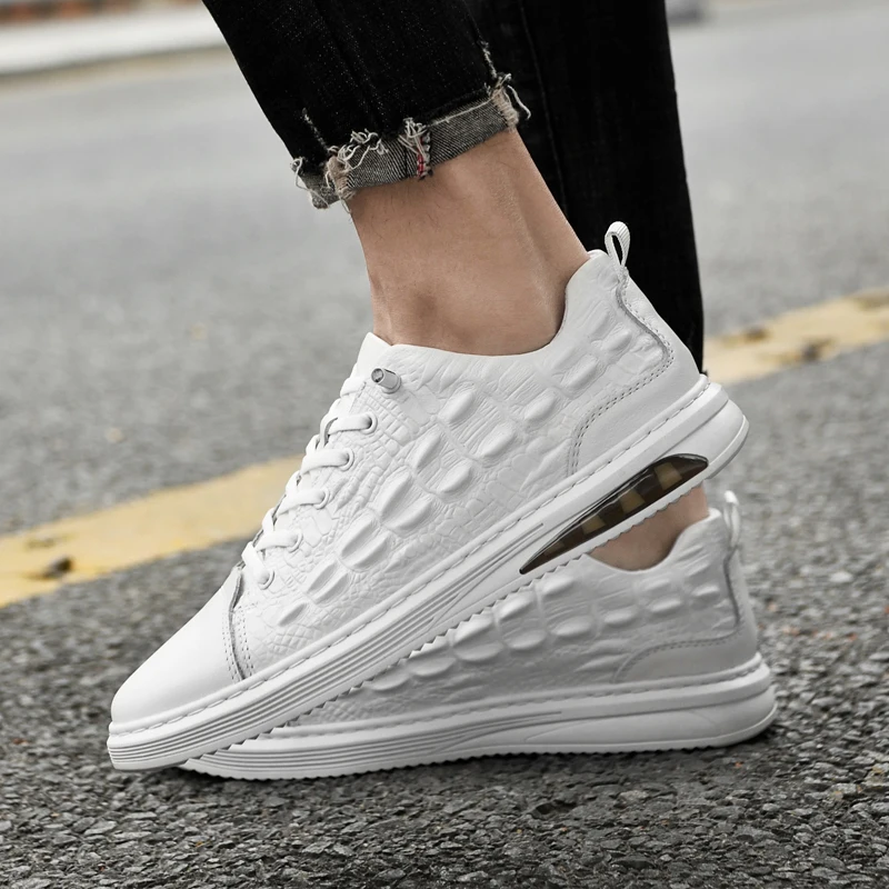 2024 New Casual Shoes for Men Fashion Crocodile Pattern Board Shoes Comfortable Genuine Leather Shoes Low Top Casual Sneakers image 5