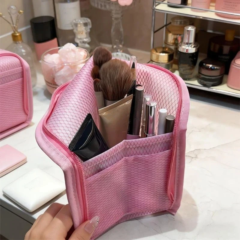 Große Kosmetiktasche mit hoher Kapazität, wasserdicht, platzsparend, faltbar, für Reisen, mit Reißverschluss, vertikal stehend. – Detail 7