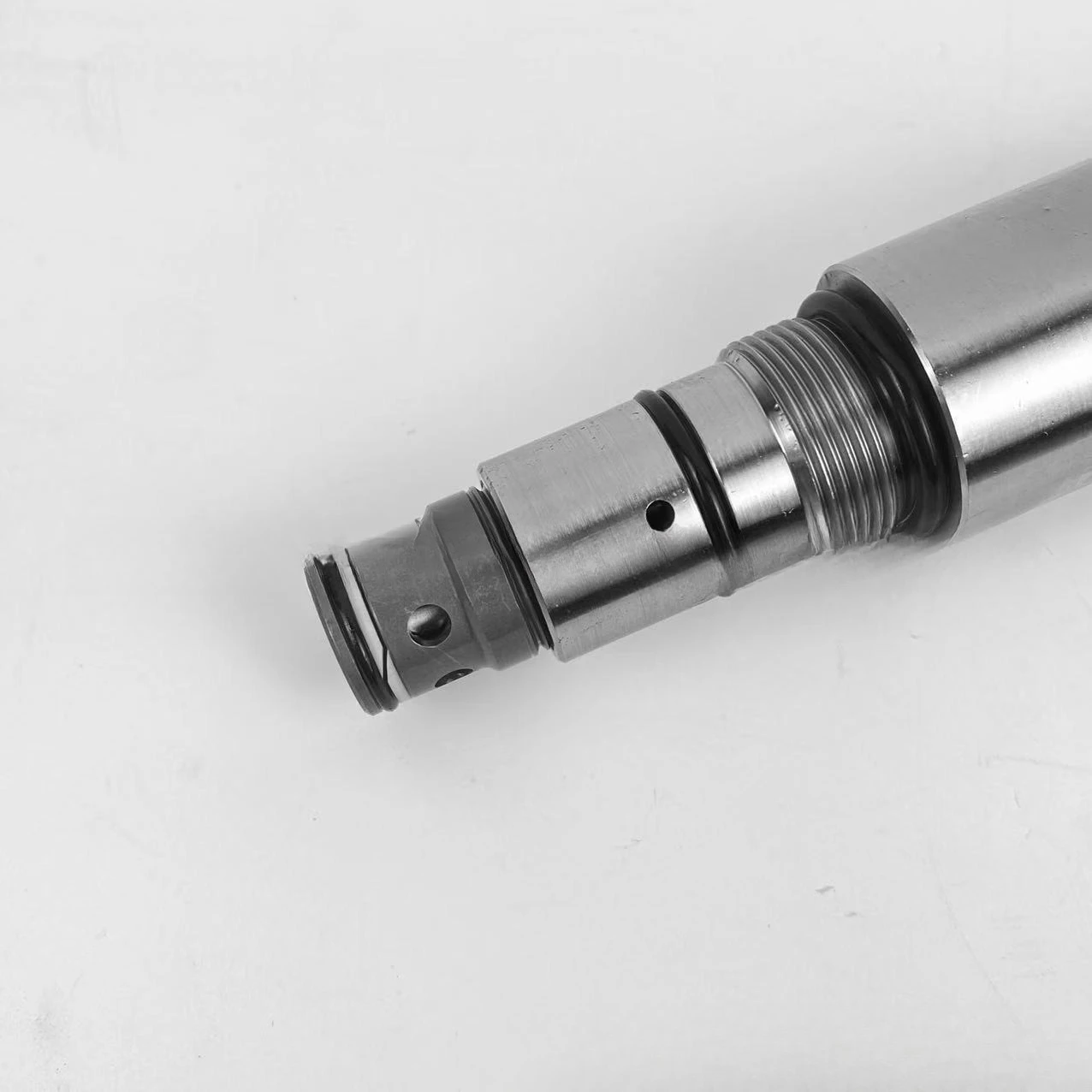 XKBF-01291 Main Gun Hydraulic Relief Valve R215-7 R225-9 Excavator Mechanical Parts