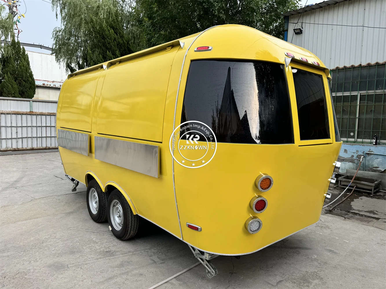 شاحنة طعام متنقلة قابلة للقطر مقطورة طعام Airstream قافلة عربة متنقلة مقطورات طعام لعربة طعام الشارع