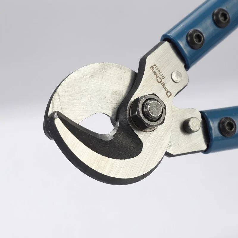 قاطع كابلات أمريكي الطراز مصنو - مراجعة Power Tools America وسعره
