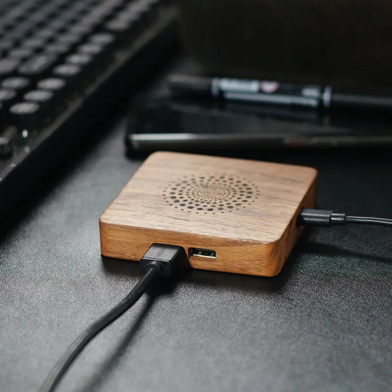 Black walnut solid wood wireless fast charger suitable for Apple iPhone 16, 15, Huawei, and Samsung phones
